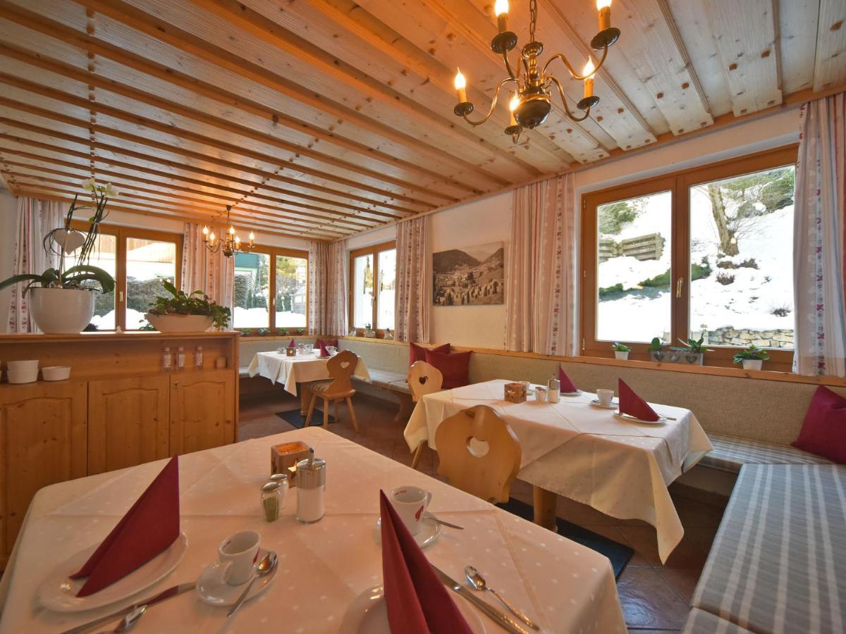 Pension Isabella Бад Кляйнкирххайм Экстерьер фото